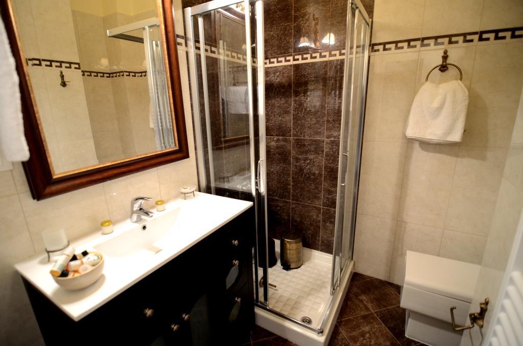 Korina Gallery Hotel バティ エクステリア 写真