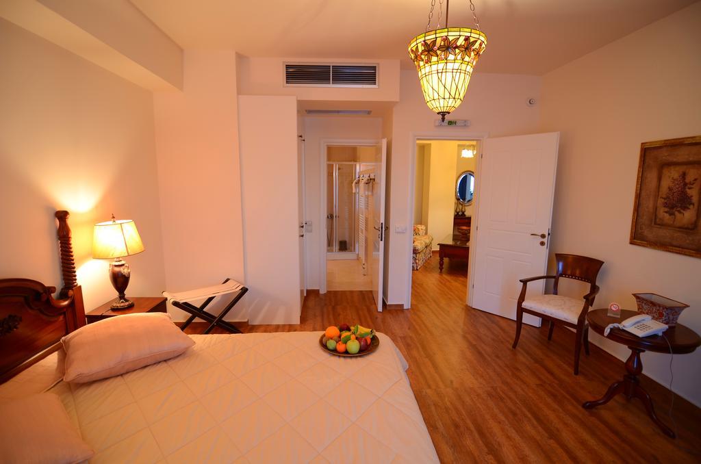 Korina Gallery Hotel バティ エクステリア 写真